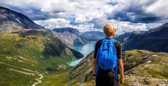 How to Choose a Good Hiking Backpack – Essential Tips to Consider